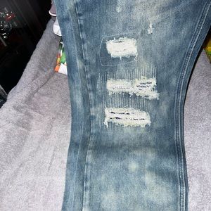 Staple jeans